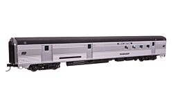 Walthers Mainline 910-30319 HO 85' Budd Baggage-RPO - Penn Central
