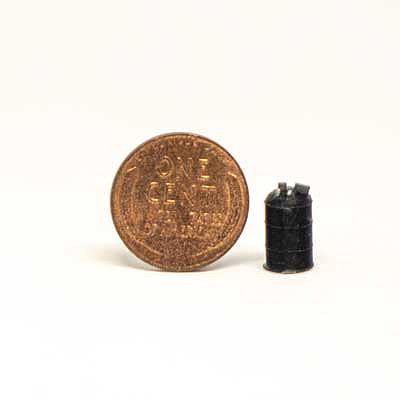 All Scale Miniatures 870838 HO Scale Steel Drum with Trash -- pkg(5)