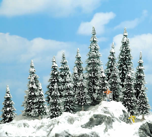 Busch 6466 HO Scale Snow-Covered Pine Trees -- 2-3/8 to 5-3/8" 6 to 13.5cm (20)