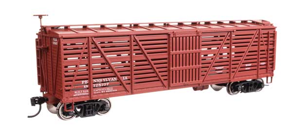 Walthers Mainline 910-41466 HO Scale 40' Wood Stock Car RTR PRR #128107