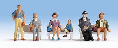 Walthers SceneMaster 949-6041 HO Scale Waiting Passengers pkg(6)
