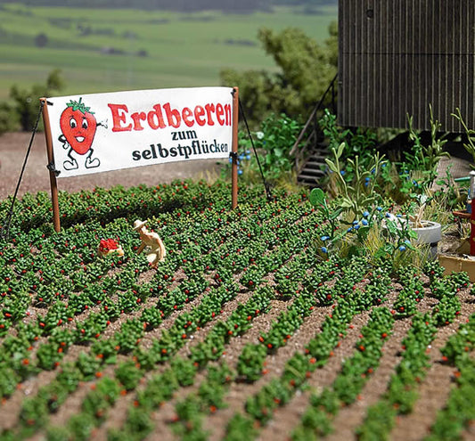 Busch 1265 HO Scale Strawberry Plants -- Kit pkg(40)