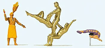 Preiser 20266 HO Scale Circus Artists #2 -- pkg(5)