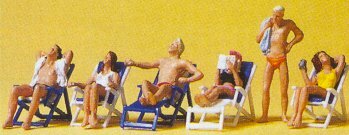 Preiser 10431 HO Scale Recreation & Sports -- Sunbathers on Folding Chairs