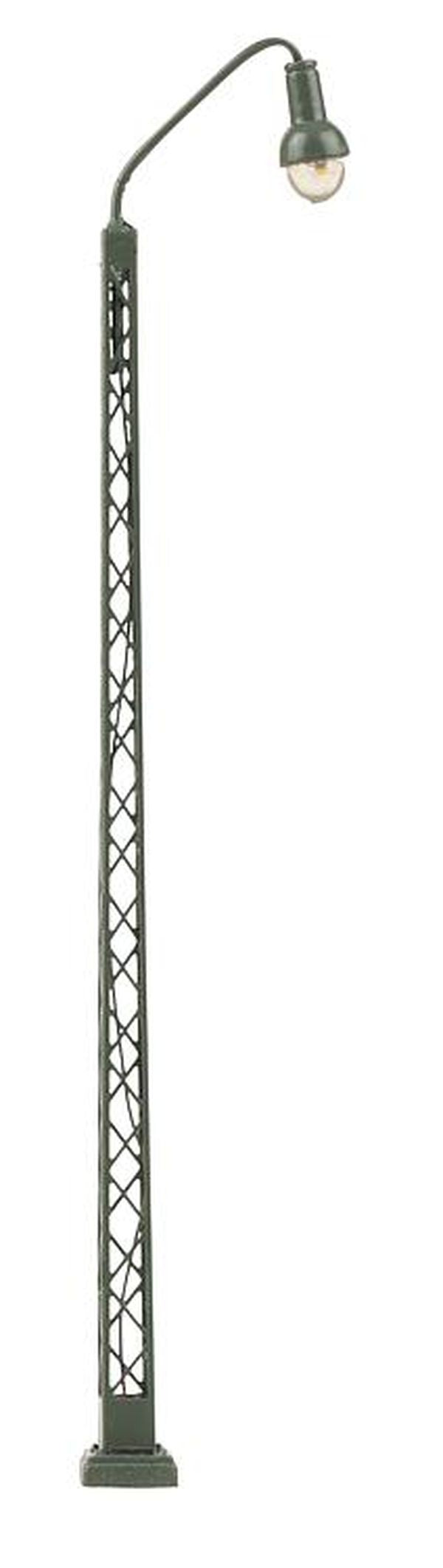 Faller 272224 N Scale LED Lattice-Mast Arc Luminaire, Cold White