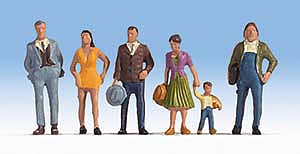 Walthers SceneMaster 949-6056 HO Scale Pedestrians pkg(6) -- Set #2