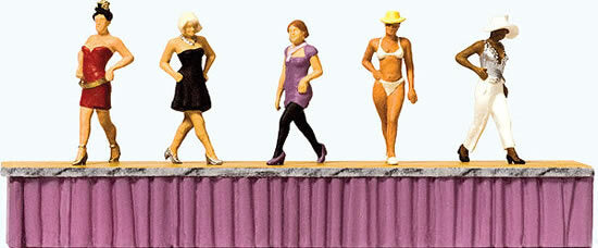 Preiser 10621 HO Scale Working People -- Women Fashion Models on the Catwalk (5)
