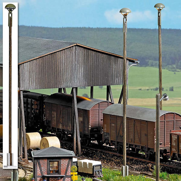 Busch 4112 HO Scale Round Station/Platform Lamp on Wood Post