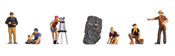 Noch 15043 HO Scale Archaeologists with Accessories -- pkg(6)