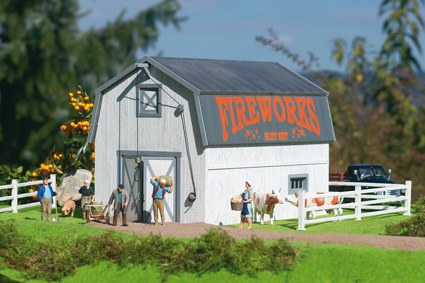 PIKO 62120 G Scale White Barn Kit