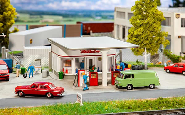 Faller 130590 HO Scale 1950s Gas Station -- Kit