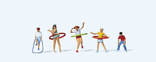 Preiser 10767 HO Scale Children Playing pkg(5)