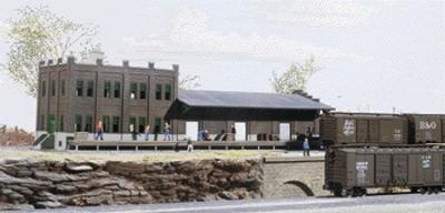 Walthers Cornerstone 933-3201 N Scale Water Street Freight Terminal -- Kit