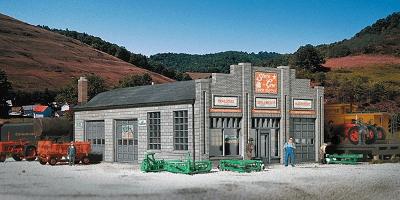 Walthers Cornerstone 933-2912 HO Scale State Line Farm Supply -- Kit