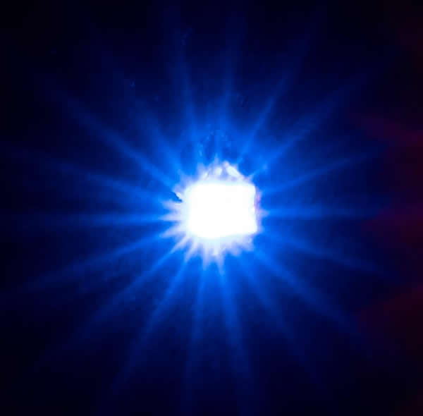 Faller 163742 A Scale Flashing LEDs pkg(5) - 3-Volt - .08 x .05 x .04" 2 x 1.25 x 1.1mm - 0805 -- Blue