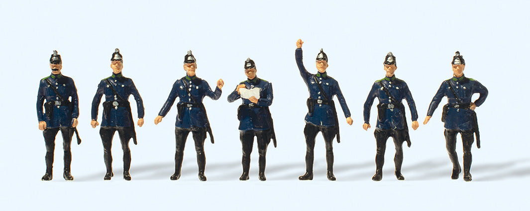 Preiser 12440 HO Scale Prussian Police Circa 1930 pkg(7)