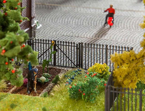 Faller 180958 HO Scale Iron Fence - Kit -- 7-7/8 x 3/4" 20 x 1.9cm Total