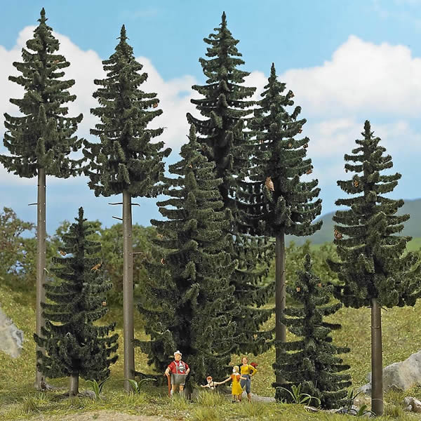 Busch 6391 HO Scale Spruce Forest -- Includes 8 Trees & Small Animals