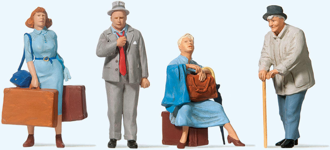 Preiser 65378 O Scale Travelers -- pkg(4)