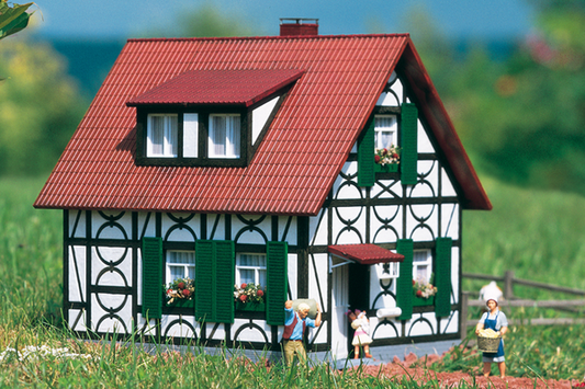 Piko 62053 G Scale Franks Half Timbered House
