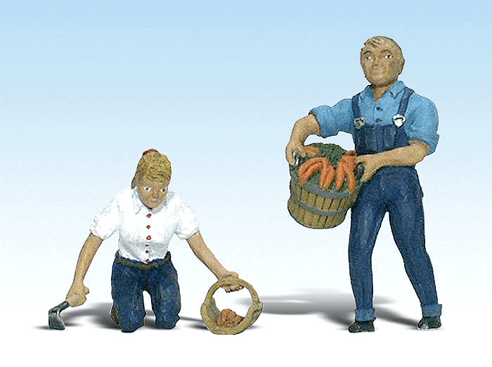 Woodland Scenics 2541 G Scale Scenic Accents(R) Figures -- Gus & Gertie Gardener