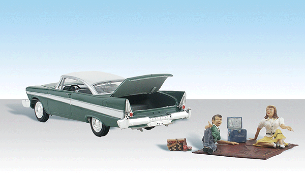 Woodland Scenics 5552 HO Scale AutoScenes(TM) - Assembled -- Parked for a Picnic