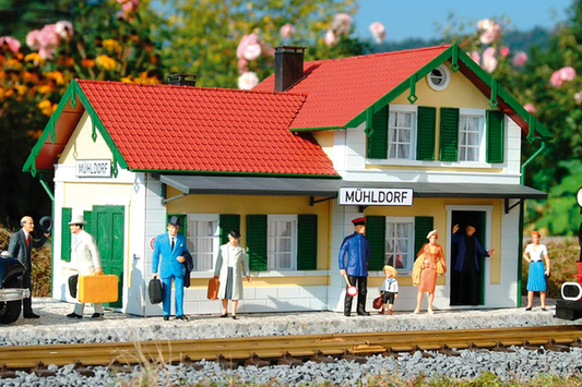 Piko 62029 G Scale Blue Creek Valley Station