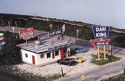 Blair Line 82 N Scale Dari-King Drive In Restaurant -- 2-1/4 x 3" 5.6 x 7.5cm