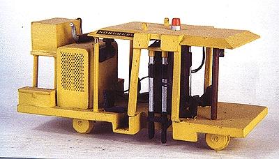 Custom Finishing 7006 HO Scale Nordburg Hydra-Hammer Rail Spiker - Kit