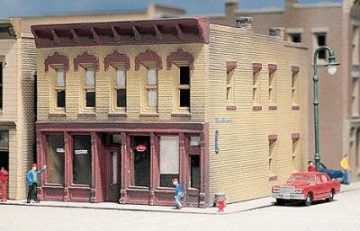 Design Preservation Models 50200 N Scale DPM Structure Kits -- Hayes Hardware - 2-1/2 x 3-1/4" 6.4 x 8.3cm