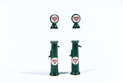 JL Innovative Design 933 HO Scale Custom Gravity-Feed Gas Pump -- Conoco pkg(2)