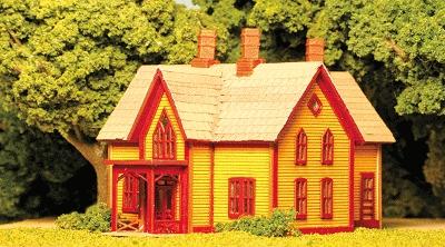 Monroe Models 9205 N Scale Ellie's House - Kit -- 3-5/8 x 2-5/8 x 2-1/4" 9.2 x 6.7 x 5.7cm