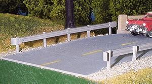 Pikestuff 13 HO Scale Highway Guardrail pkg(6) -- 21-1/8" 53.7cm