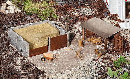 Pola 331743 G Scale Farm and Agricultural Details Set -- Manure Pile, Pump, Woodpiles and More