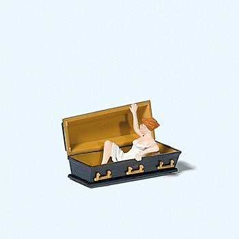 Preiser 29112 HO Female Vampire in Coffin Opening Lid