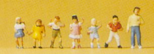 Preiser 79043 N School Children (7)