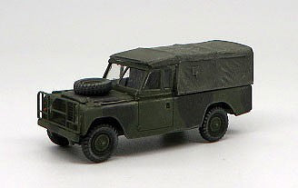 Trident Miniatures 87174 HO Scale Land Rover 80 Truck - Kit