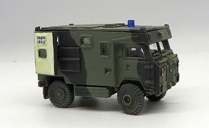 Trident Miniatures 87191 HO Scale British Army Vehicles - Kit -- Land Rover 101 Ambulance