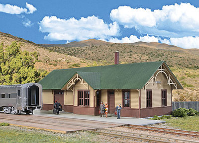 Walthers Cornerstone 933-4057 HO Scale Union Pacific(R)-Style Depot -- Kit
