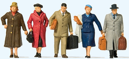 Preiser 65365 1/45 Scale Walking Passengers -- pkg(5)