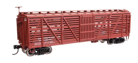 Walthers Mainline 910-41465 HO Scale 40' Wood Stock Car RTR PRR #128099
