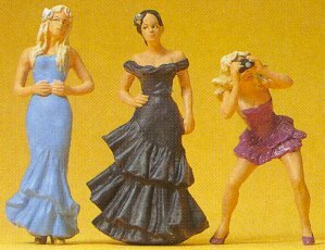 Preiser 45043 G Scale Wedding Guests