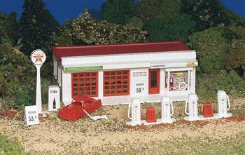 Bachmann 45174 HO Scale Plasticville USA Gas Station