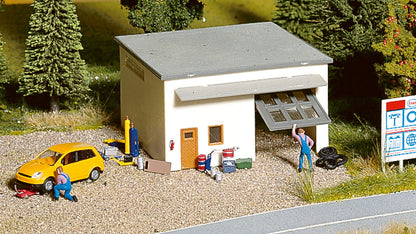 Noch 14815 HO Scale Auto Workshop Accessories Set