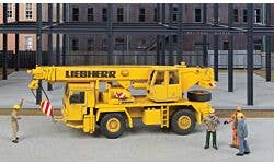Walthers SceneMaster 949-11015 HO Two-Axle Truck Crane Kit