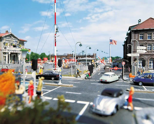 Busch 7086 HO Scale Flexible Self-Adhesive Paved Roadway