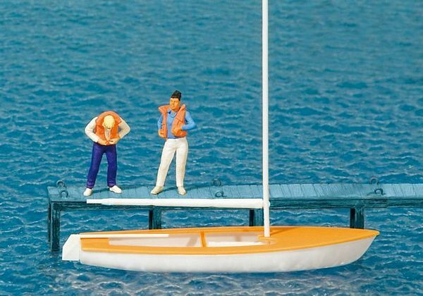 Preiser 10678 HO Scale Korsar Sailboat w/2 Sailors Putting On Life Jackets