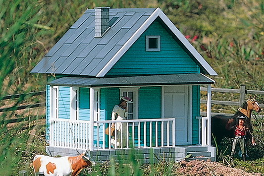 Piko 62249 G Scale Cousin Janes Farmhouse Kit