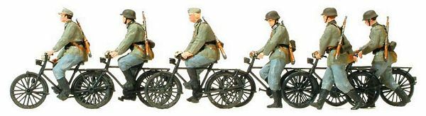Preiser 16596 HO Scale German Army WWII Unpainted Bicycle Unit