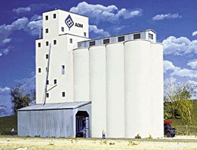 Walthers Cornerstone 933-3022 HO Scale ADM(R) Concrete Grain Elevator -- Kit